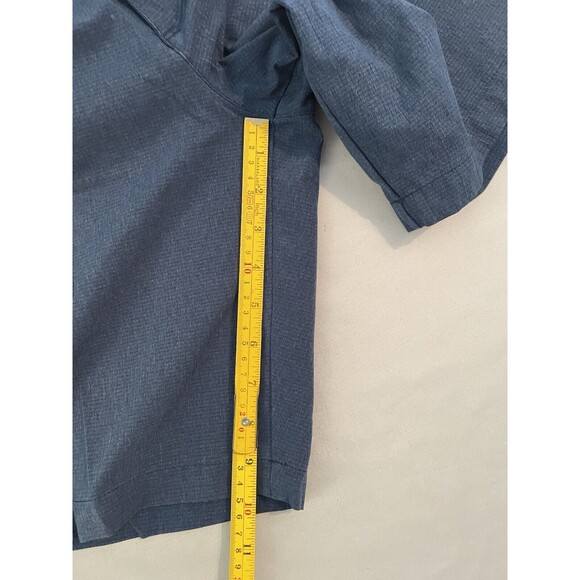 Under Armor Shorts Men Size 30 Blue Flat Front Chino (Actual 28”) - Picture 5 of 7